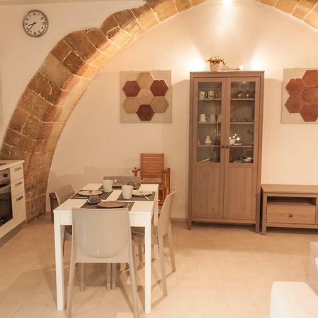 Domus 1333 Al Duomo Villa Сиракуза Екстериор снимка