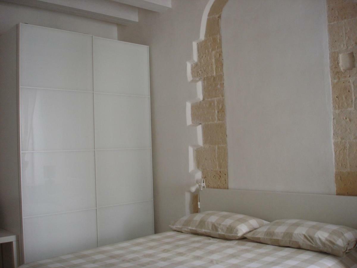 Domus 1333 Al Duomo Villa Сиракуза Екстериор снимка